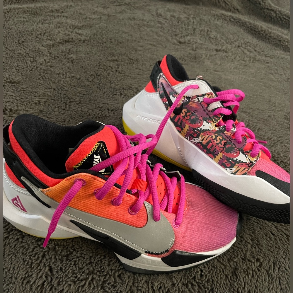 Nike Air Zoom Freak Charles and Veronica
